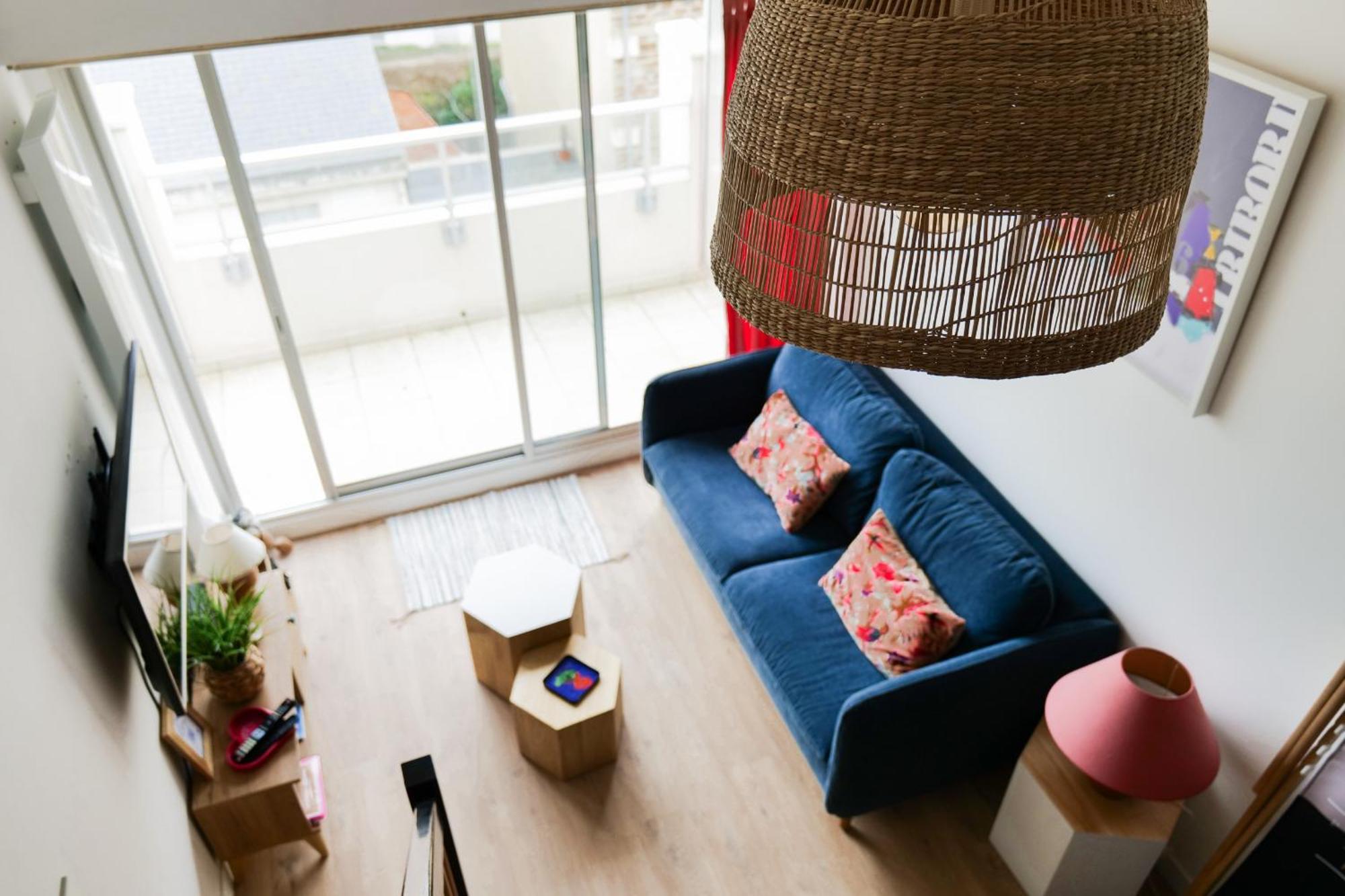 Appartement Renove Avec Gout Et Idealement Situe A Deux Pas Du Remblai เลส์ซาบล์-โดล็อนน์ ภายนอก รูปภาพ
